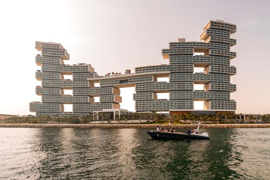 Dubai: 100-Min Speed Boat Tour, Atlantis & Burj Al Arab View - Dubai Marina and the first burst of speed