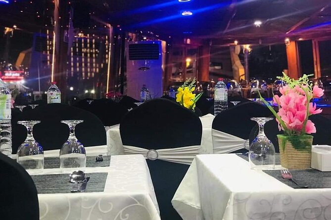 Dubai: 2-Hour Evening Dhow Cruise and Dinner - Pickup, the pier, and the first hour