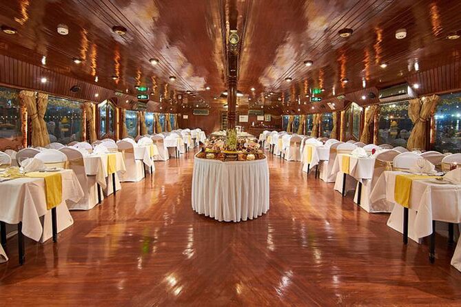 Dubai: 2-Hour Evening Dhow Cruise and Dinner - Dinner onboard: plenty of choice, modest expectations