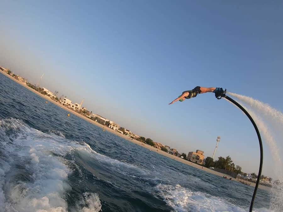 Dubai: 30–Minute Flyboard Experience - Learning with instructors such as Franck and Roland