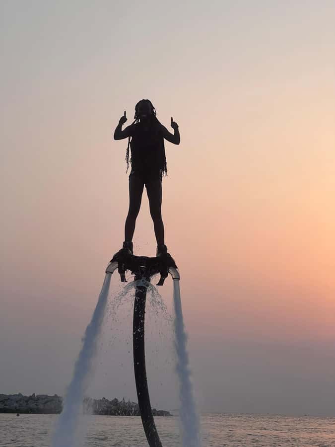 Dubai: 30–Minute Flyboard Experience - Who will enjoy this most?