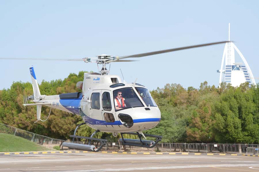Dubai: 30-Minute Scenic Helicopter Tour - Quick points to know