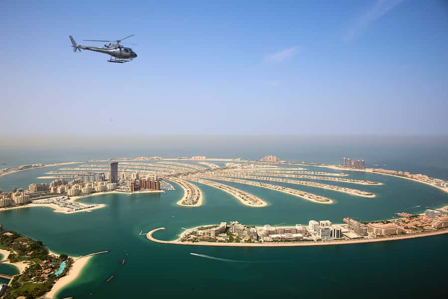 Dubai: 30-Minute Scenic Helicopter Tour - Burj Khalifa from the air