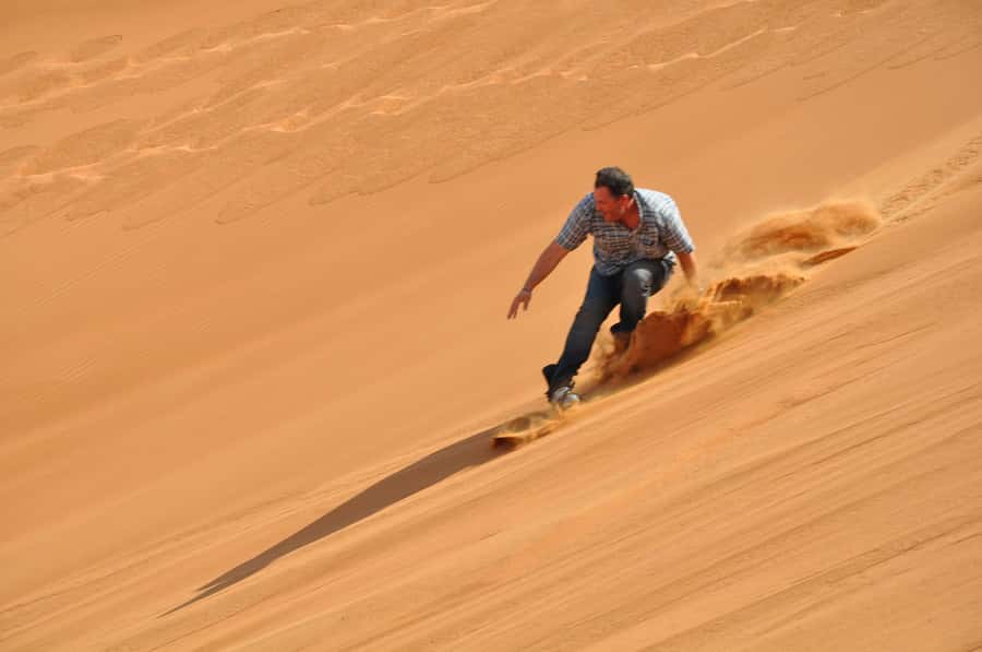Dubai: 3000cc V6 Dune Buggy & Sandboarding -Private Tour - What the $392 price really covers