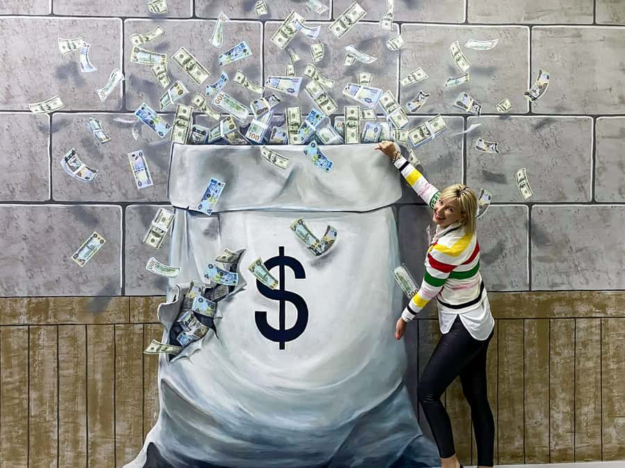 Dubai: 3D World Trick-Art Selfie Museum Entrance - What the 3D World experience is really like