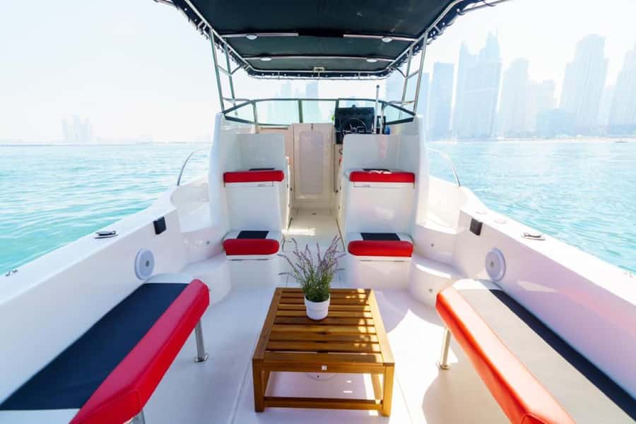 Dubai: 4-Hour Deep Sea Fishing, Trolling, Casting - Atlantis, Burj Al Arab, and JBR from the water