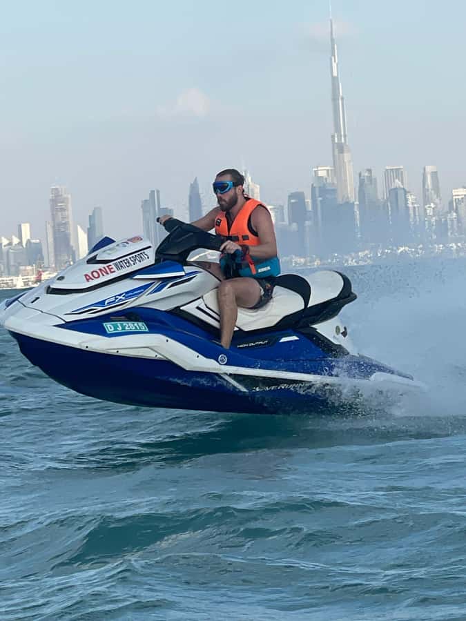 Dubai: 45-Minute Jet Ski Ride - Who should book this ride?