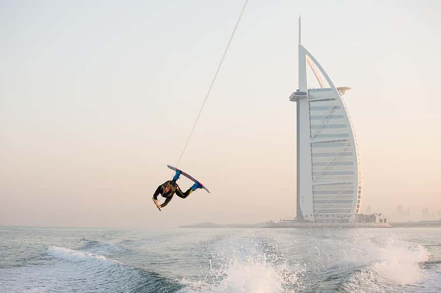 Dubai: 45Min Wakeboarding Experience - Wakeboarding beside Burj Al Arab