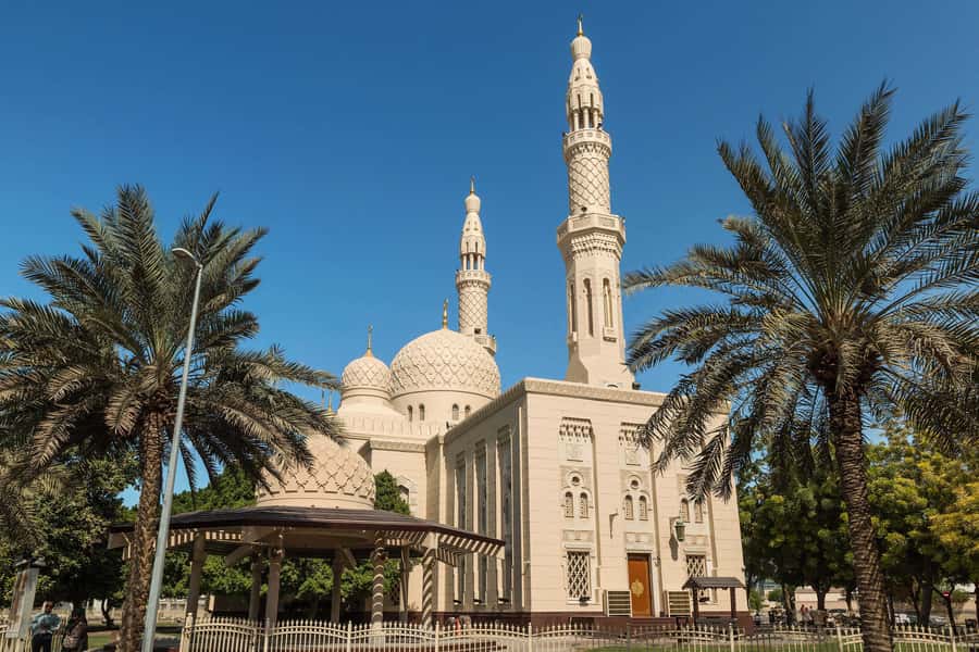 Dubai: 6-Hour Sunset Tour with Burj Khalifa Tickets - Souk Madinat Jumeirah brings an Arabic touch