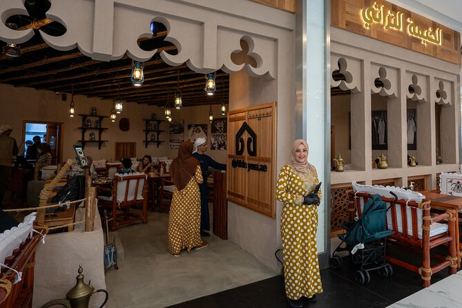 Dubai: Abu Dhabi Trip with Lunch at Al Khayma Heritage Restaurant - Qasr Al Watan and the presidential compound