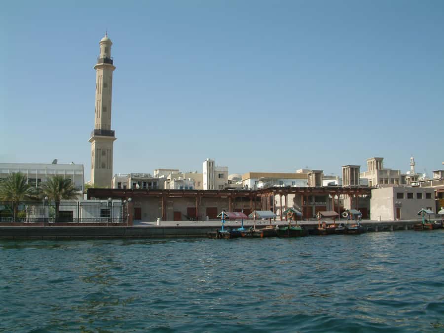 Dubai: Al Fahidi Historical District Heritage Tour - How the 90-minute timing shapes the experience