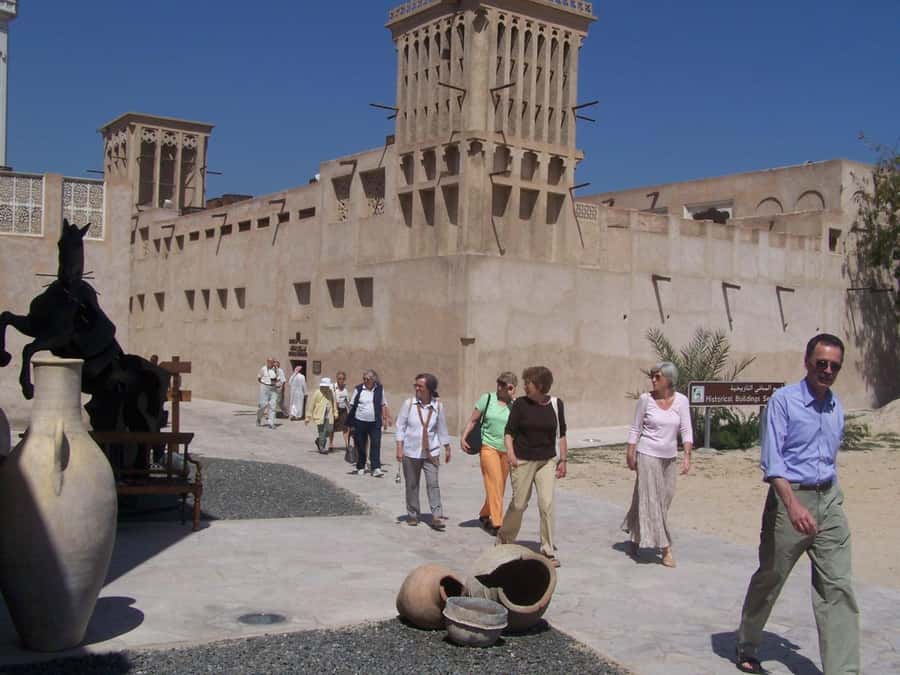 Dubai: Al Fahidi Historical District Heritage Tour - The short walk through Al Fahidi’s traditional architecture