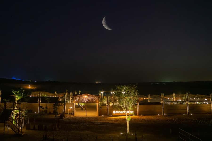 Dubai: Al Khayma Camp Experience with BBQ Dinner - Arrival with Arabic coffee and Luqaimat