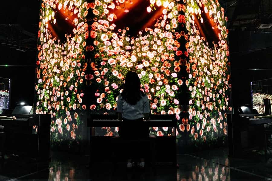 Dubai: Arte Immersive Museum Entry Ticket - Life of UAE and a local focus