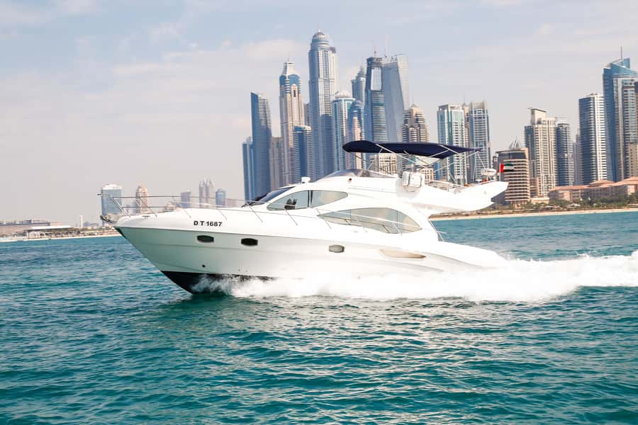 Dubai: Atlantis and Burj Al Arab Cruise on Luxury Yacht - Atlantis, The Palm and Burj Al Arab