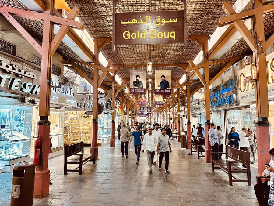 Dubai: Authentic Old Town, Souks, Tastings & Abra Boat Tour - Coffee, saffron tea, sweets, and local flavors