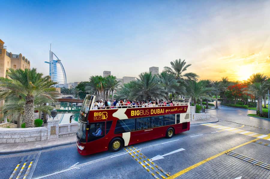 Dubai: Big Bus Panoramic Night Tour & Optional Dinner Cruise - Why this night tour works well in Dubai