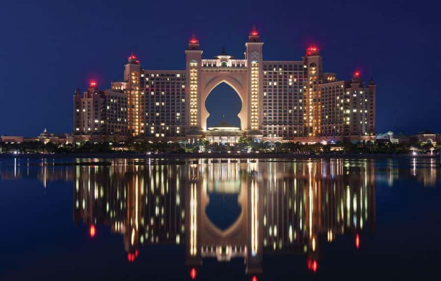 Dubai: Big Bus Panoramic Night Tour & Optional Dinner Cruise - Souk Madinat Jumeirah and Arabian design