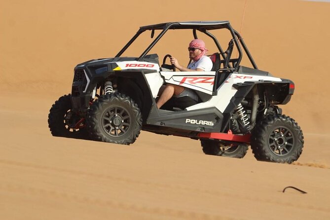Dubai Buggy Tour in red sands and Desert Safari - At the buggy center, safety comes first