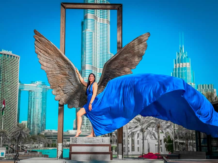 Dubai: Burj Khalifa Flying Dress Videography Shoot - Starting at the Wings of Mexico statue