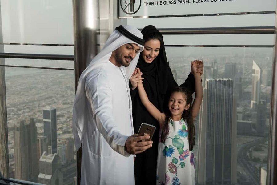 Dubai: Burj Khalifa Level 124, 125 & Edge Walk at Sky Views - How the two attractions work together