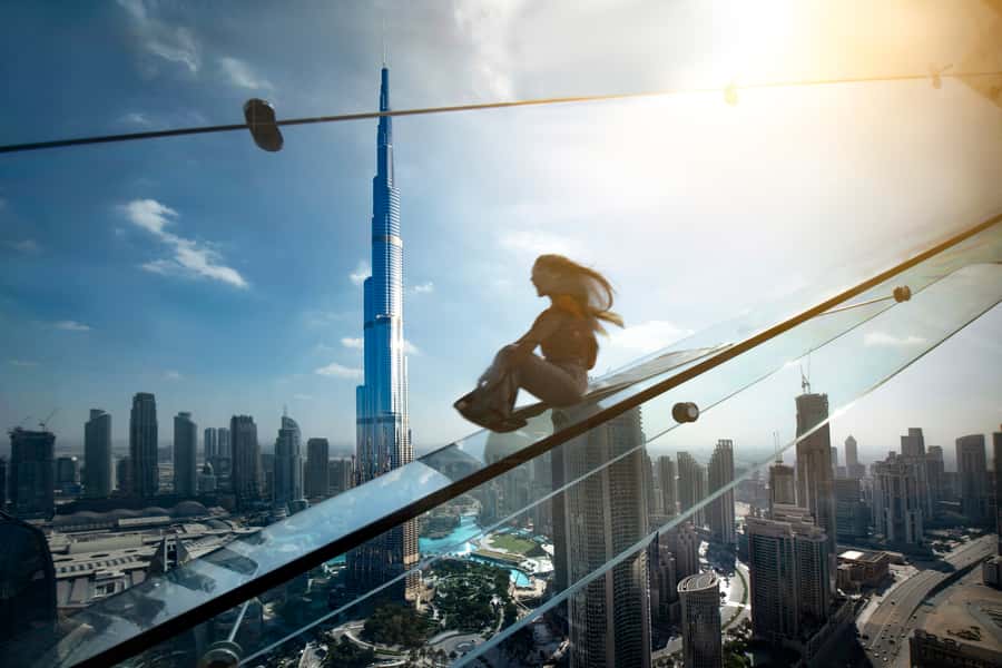 Dubai: Burj Khalifa Level 124, 125 & Sky Views Entry Ticket - Finding the Burj Khalifa entrance inside Dubai Mall