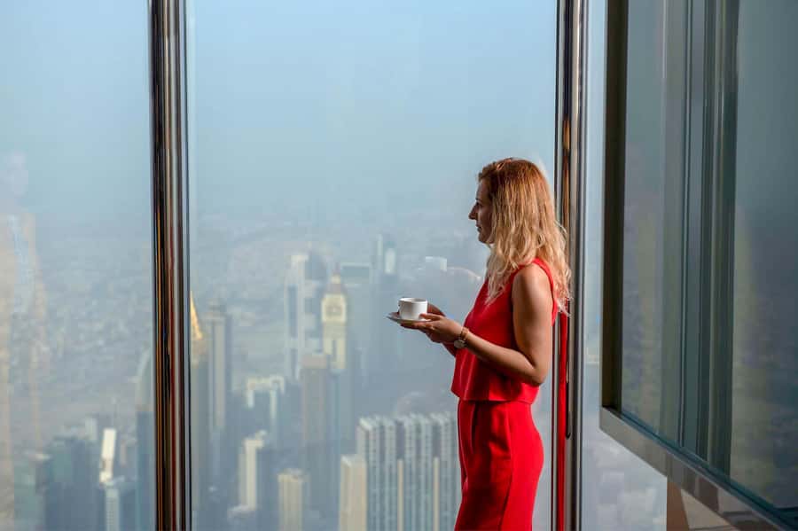 Dubai: Burj Khalifa VIP Experience Level 152 Lounge Access - Is $209 good value?
