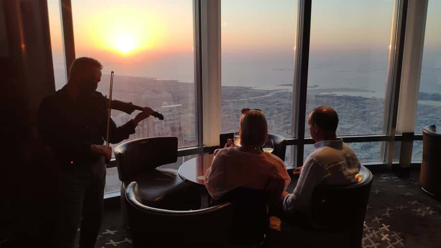 Dubai: Burj Khalifa VIP Sunset Tour with Porsche Transfer - Who will enjoy this most