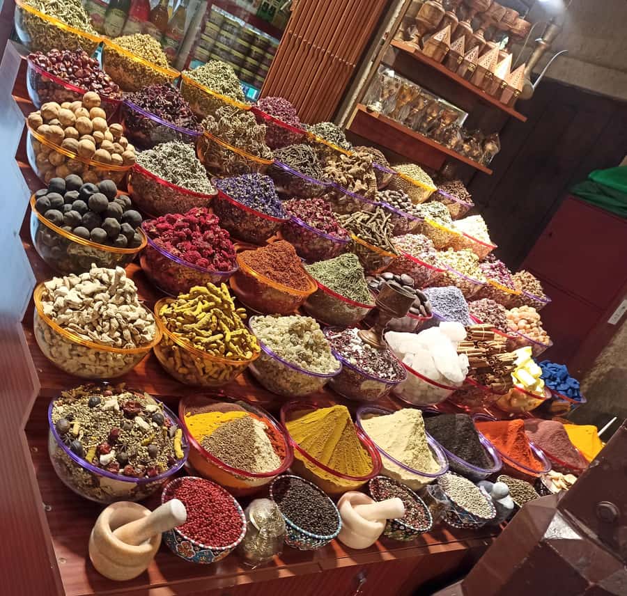 Dubai: City Highlights Tour with Blue Mosque & Street Food - Dubai Frame and the optional final hour