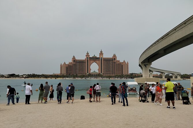 Dubai city tour - Price and value for groups of five