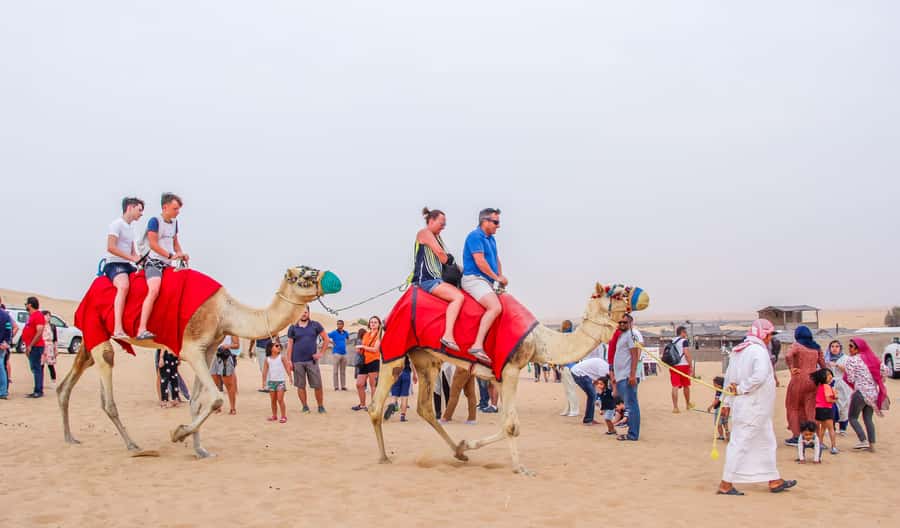 Dubai: City Tour and Desert Experience with Fun Activities - Four-wheel-drive fun in the desert