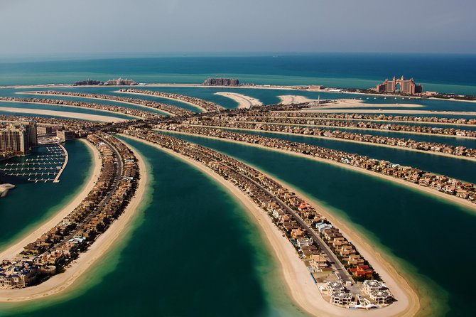 Dubai City tour from Abu Dhabi - The Burj Khalifa is seen from outside