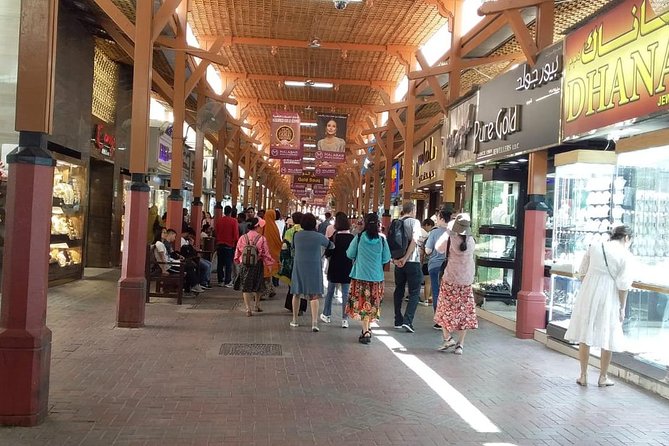 Dubai City Tour: Old & New Dubai Abra Ride, Palm Island, Souks - Al Shindagha: the tour’s most human stop