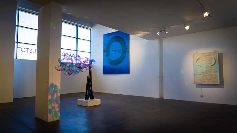 Dubai: City Tour with Iconic Attractions Tickets - Alserkal Avenue adds art to a high-gloss itinerary