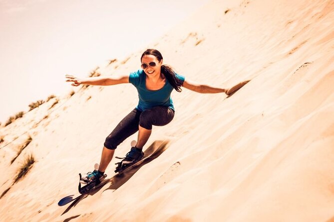 Dubai Desert Safari: Quad Bike, Camel Ride and BBQ Dinner - BBQ dinner and evening shows