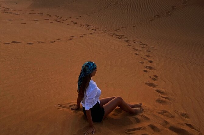 Dubai Desert Safari: Tanoura Show, Dune Bashing and BBQ Dinner - A six-hour introduction to Dubai’s desert