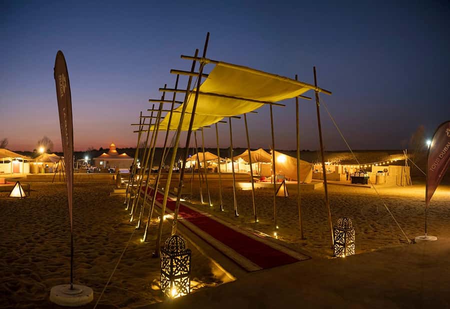 Dubai: Desert Safari with BBQ Dinner & Quad Biking Option - Oud music, Tanoura dancing, and the fire show