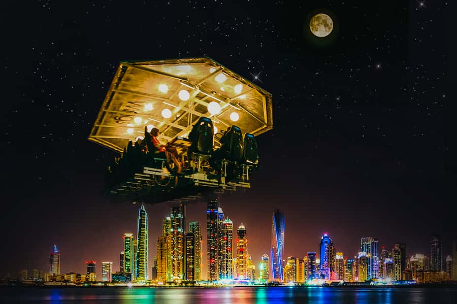 Dubai: Dinner in the Sky Experience - A live three-course meal with a view