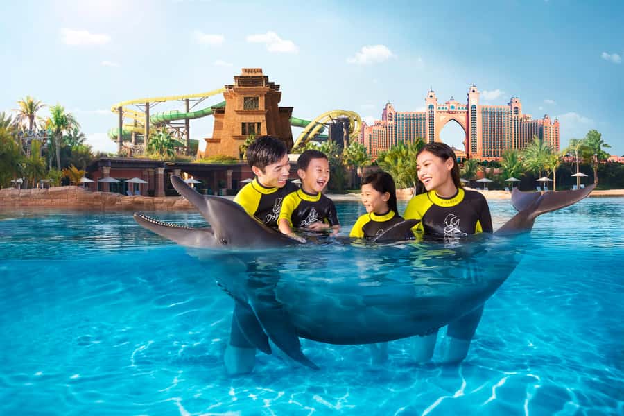 Dubai: Dolphin Encounter & Aquaventure Waterpark Ticket - What makes the animal encounter worthwhile