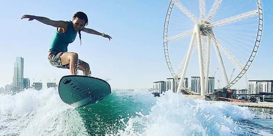 Dubai: Dubai Marina Wakesurfing or Wakeboarding Experience - What the ride feels like once you leave the dock