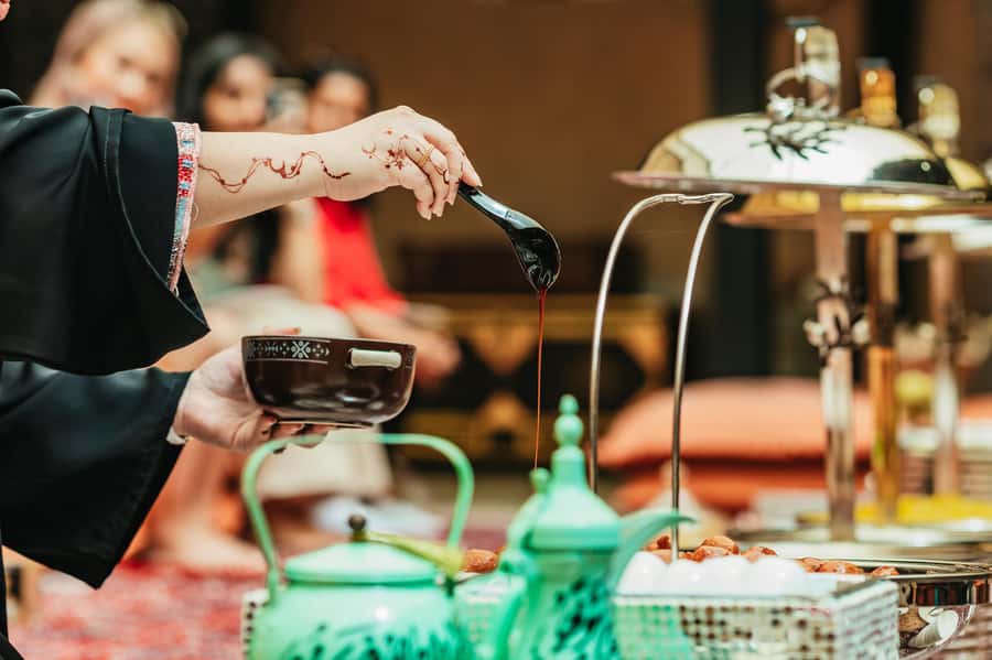 Dubai: Emirati Cultural Breakfast Experience - What you eat at the Emirati breakfast
