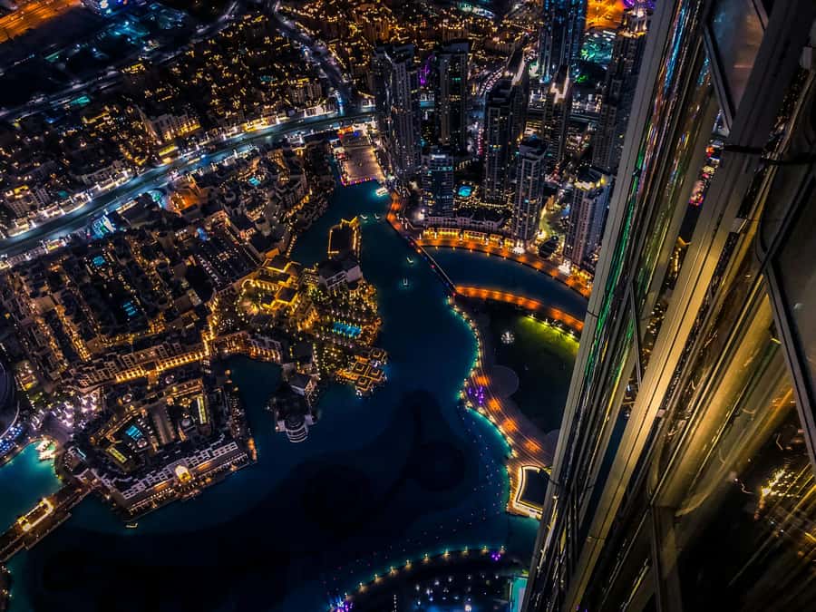 Dubai: Evening Tour and Burj Khalifa Entrance Ticket - The Dubai Fountain before the tower