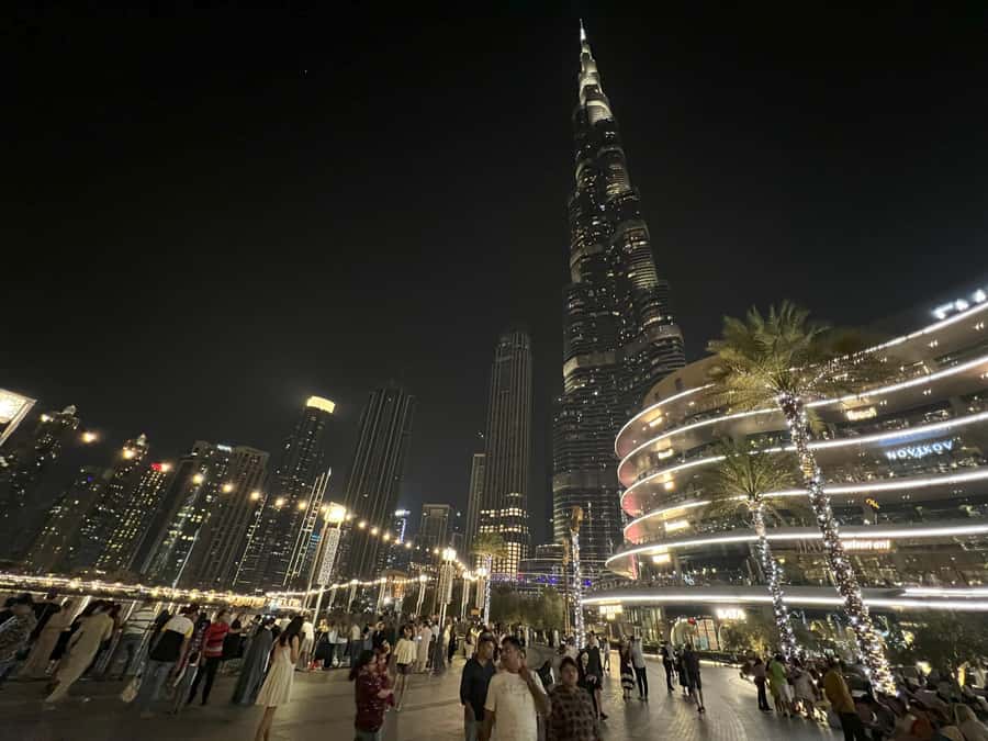 Dubai: Evening Tour and Burj Khalifa Entrance Ticket - Going up the Burj Khalifa