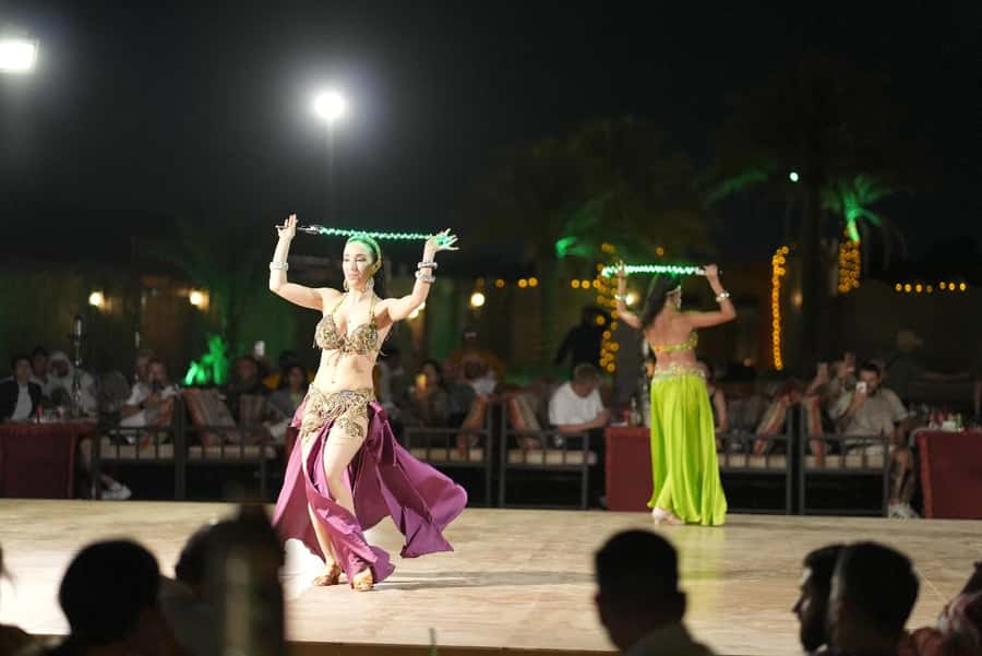 Dubai: Experience 60 Minutes Quad bike & BBQ Dinner - The guides who shape the day