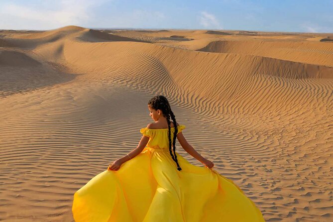 Dubai Flying Dress Private Photoshoot in the Desert - Getting the original files and retouched images