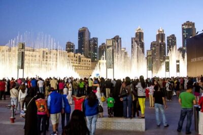 Fountain Show and Burj Lake Ride by Traditional Boat