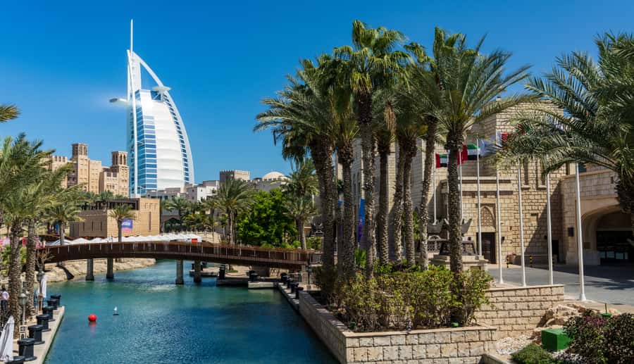 Dubai: Full-Day Private Highlights Tour with Hotel Transfers - Dubai in one day, from towers to trading lanes