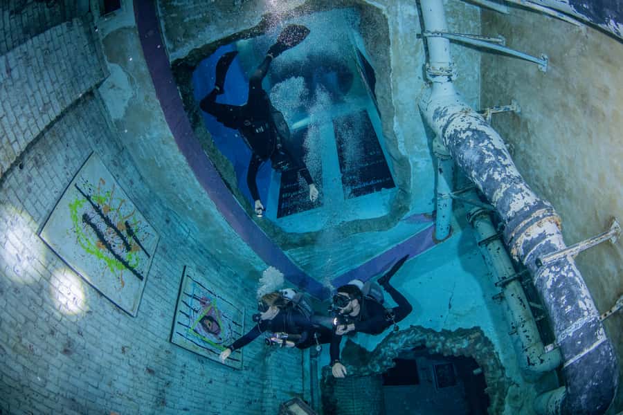 Dubai: Guided Scuba Dive for Certified divers at Deep Dive - Key details for your pool session