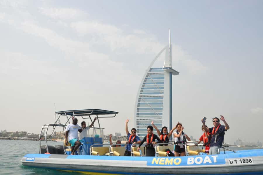 Dubai: Guided Speedboat Tour with City Sights & Ice Cream. - Price and overall value at $33