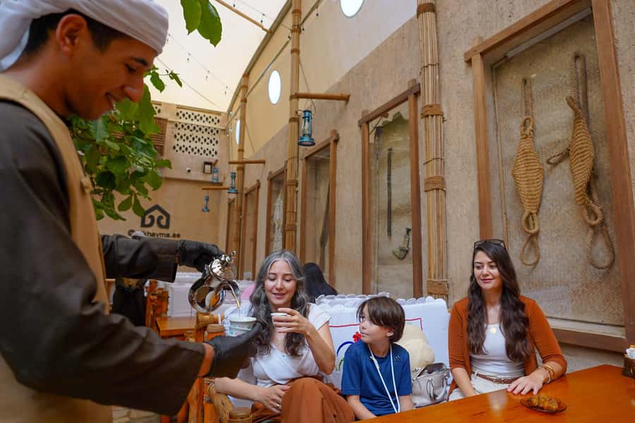 Dubai: Half-Day City Tour with Blue Mosque, Creek, and Souks - Inside the Blue Mosque